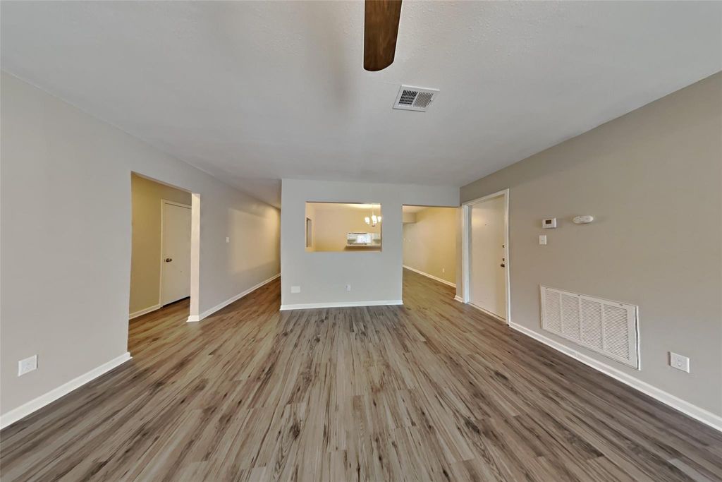 Photo of 3114 River Valley Drive, Houston, TX 77339 (MLS # 83996761)