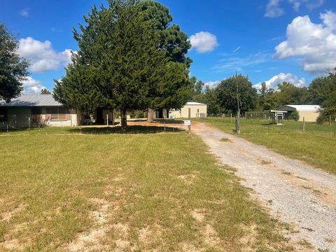 Photo of 8579 Fm 3178, Centerville, TX 75833 (MLS # 11990241) Photo of 8579 Fm 3178, Centerville, TX 75833 (MLS # 11990241)