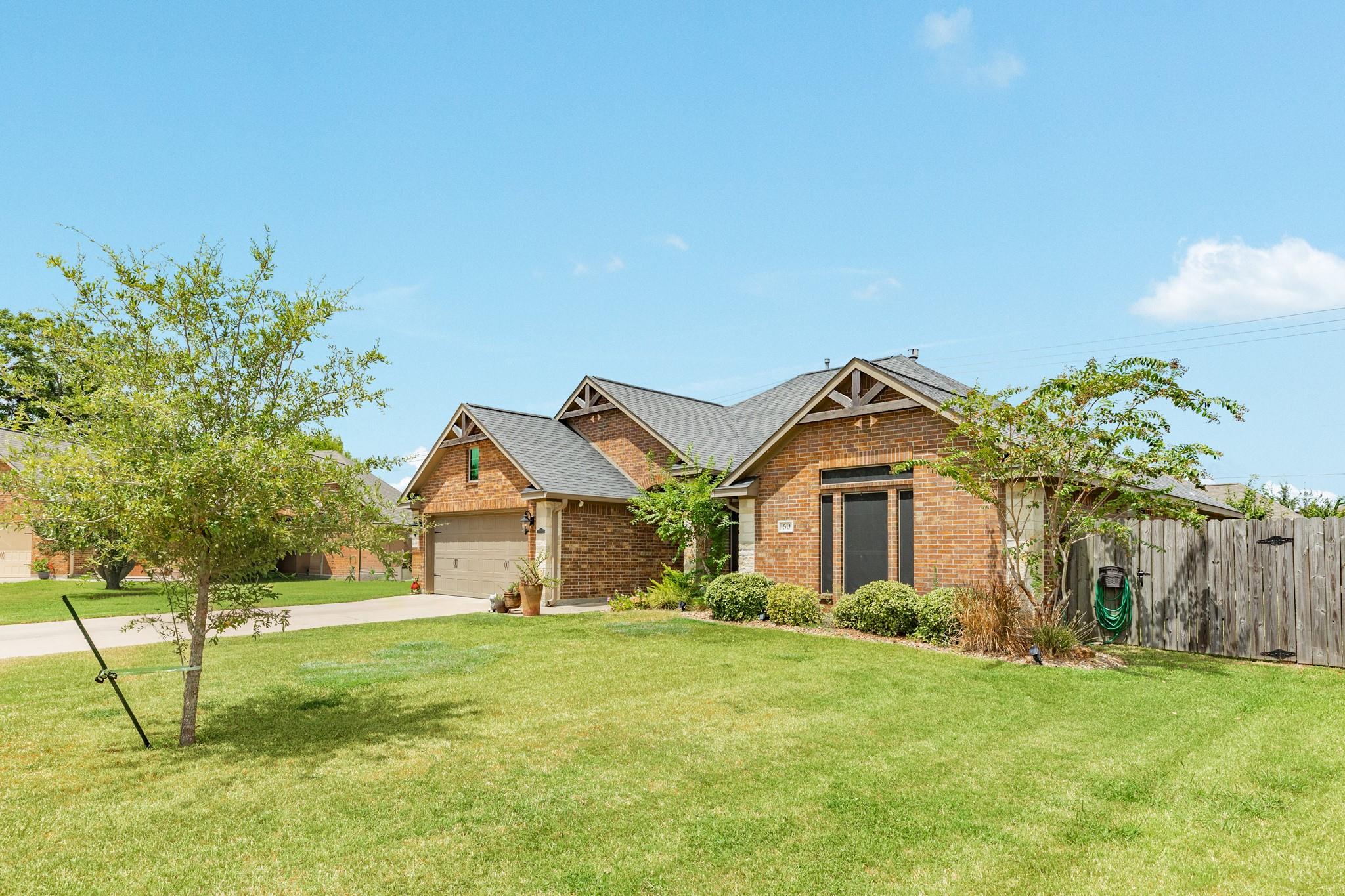 60 Dove Tree Court