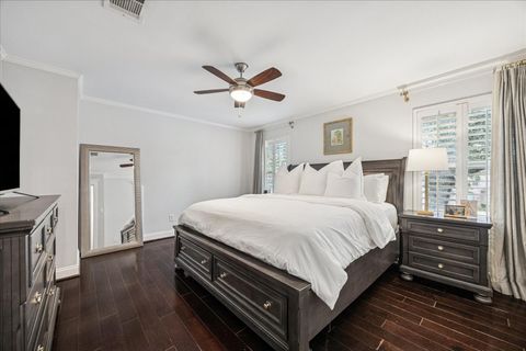 Tiny photo for 810 Silvergate Drive, Houston, TX 77079 (MLS # 39425799)