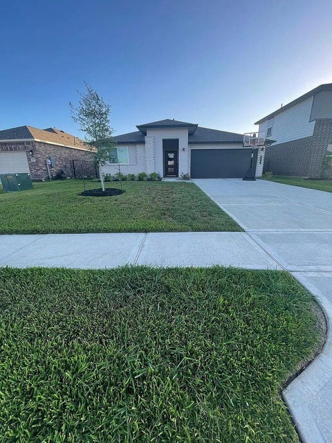 Photo of 2417 Mar Vista Lane, Texas City, TX 77568 (MLS # 14928455)
