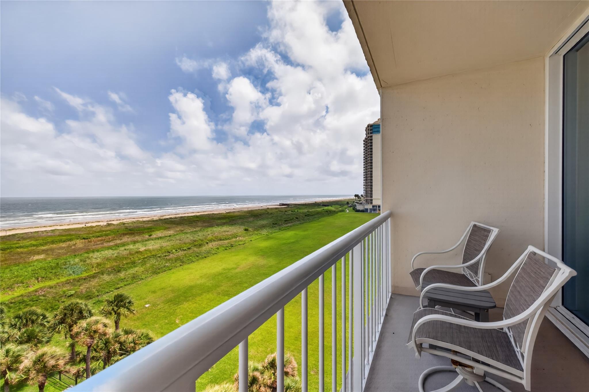 1401 E Beach Drive 514