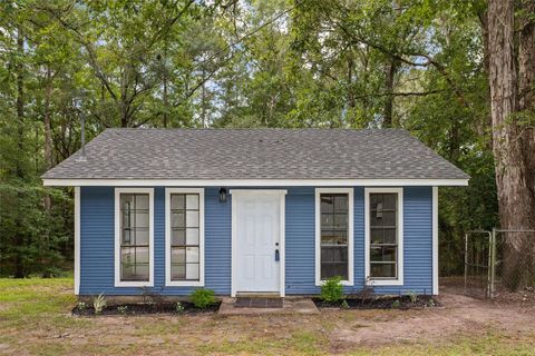 Photo of 7966 E State Highway 103, Lufkin, TX 75901 (MLS # 74351207)