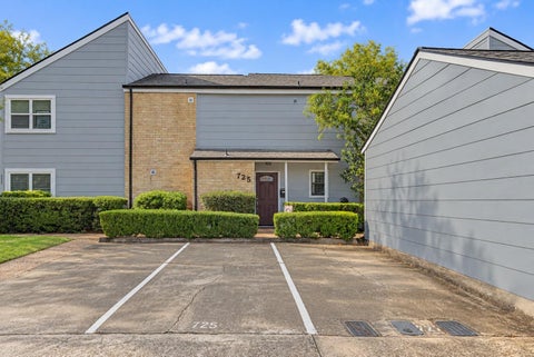 Photo of 725 Worthshire Street, Houston, TX 77008 (MLS # 15079385)
