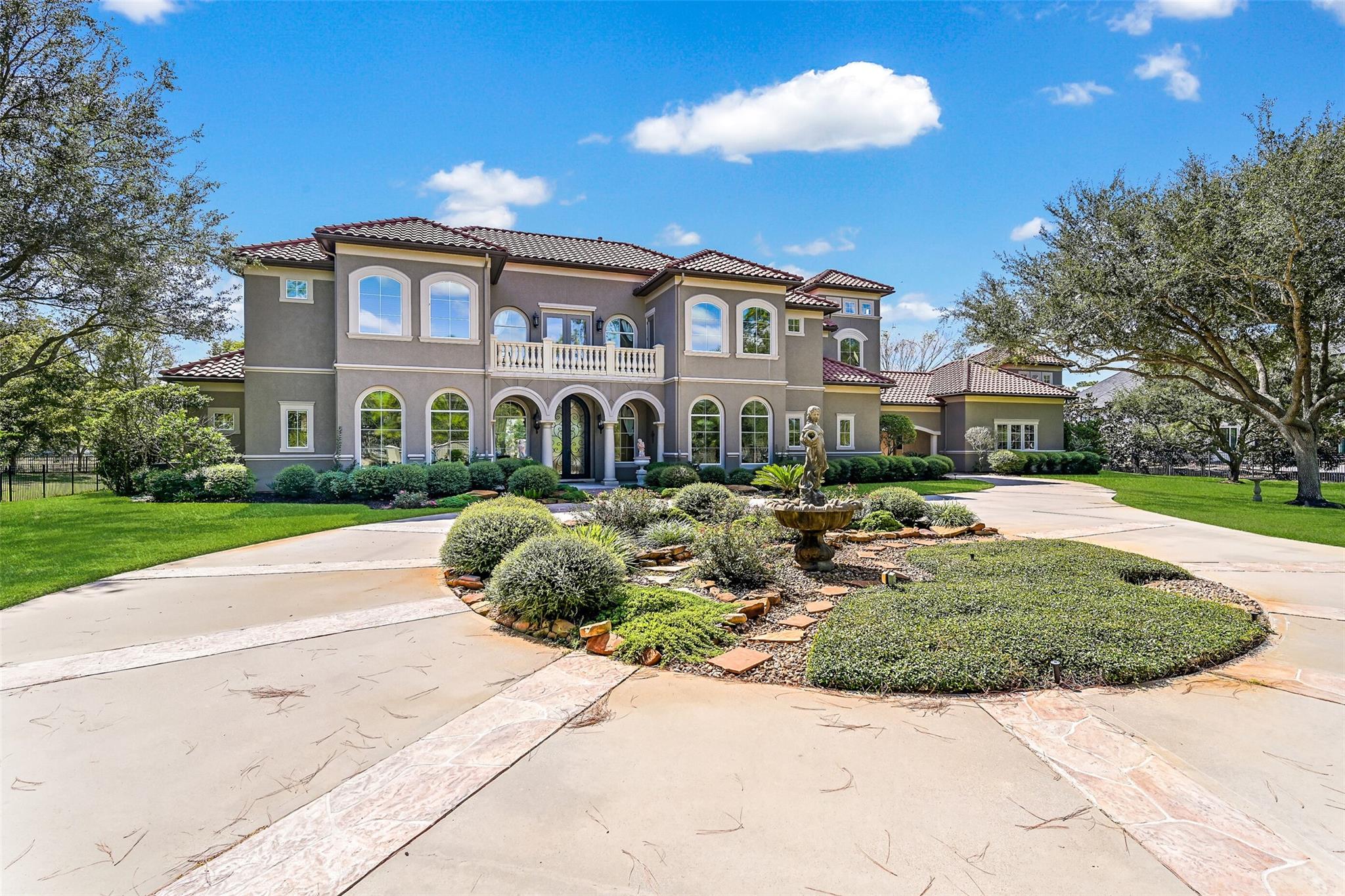 2117 San Miguel Drive