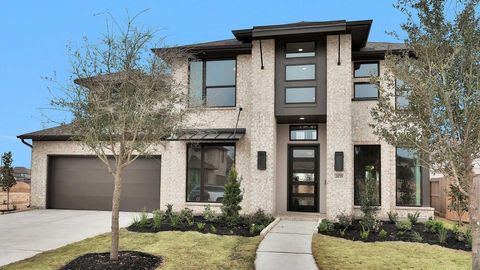Homes For Sale - 26719 Copernicus Cove Court<br/> Fort Bend County, Richmond, TX 77406
