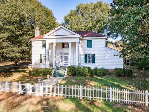 Photo of 400 Salem Church Road, Other, GA 30648 (MLS # 11197152)