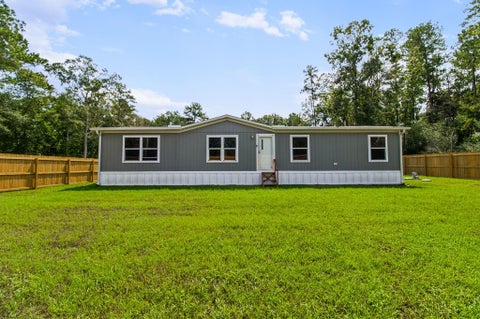 Photo of 932 Sunny Drive, Livingston, TX 77351 (MLS # 32146751)