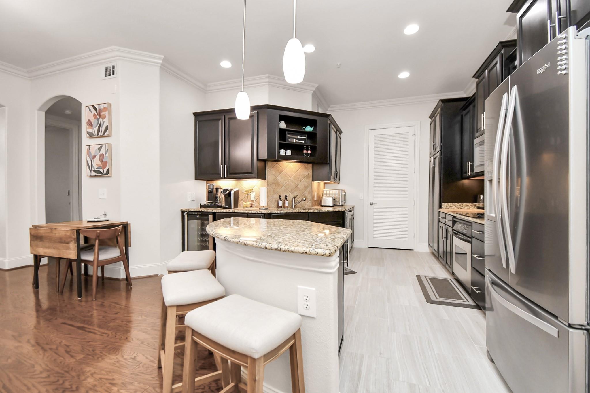 2120 Kipling Street 306