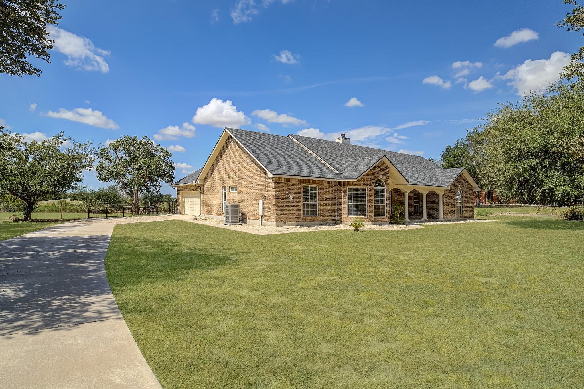 108 Deer Ridge Drive