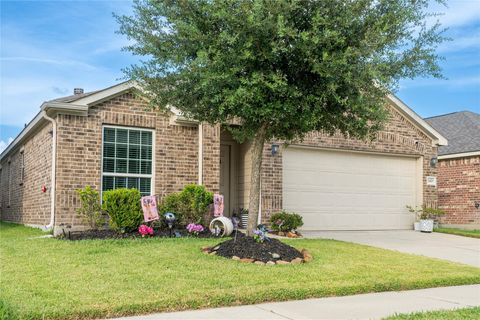 Photo of 2423 Cold River Drive, Humble, TX 77396 (MLS # 46892158)