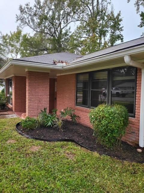 1017 Oak Drive
