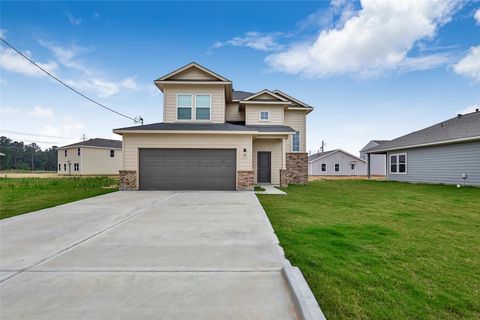 Photo of 126 County Road 5102c, Cleveland, TX 77327 (MLS # 15395292)