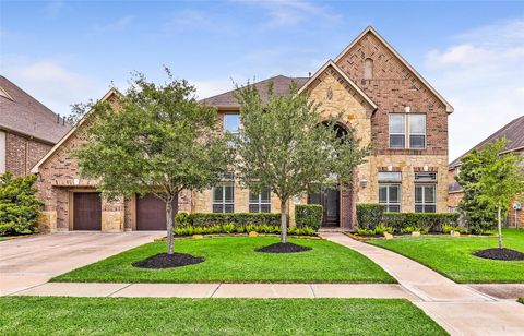 Photo of 12103 Chisel Ridge, Pearland, TX 77584 (MLS # 75907739)