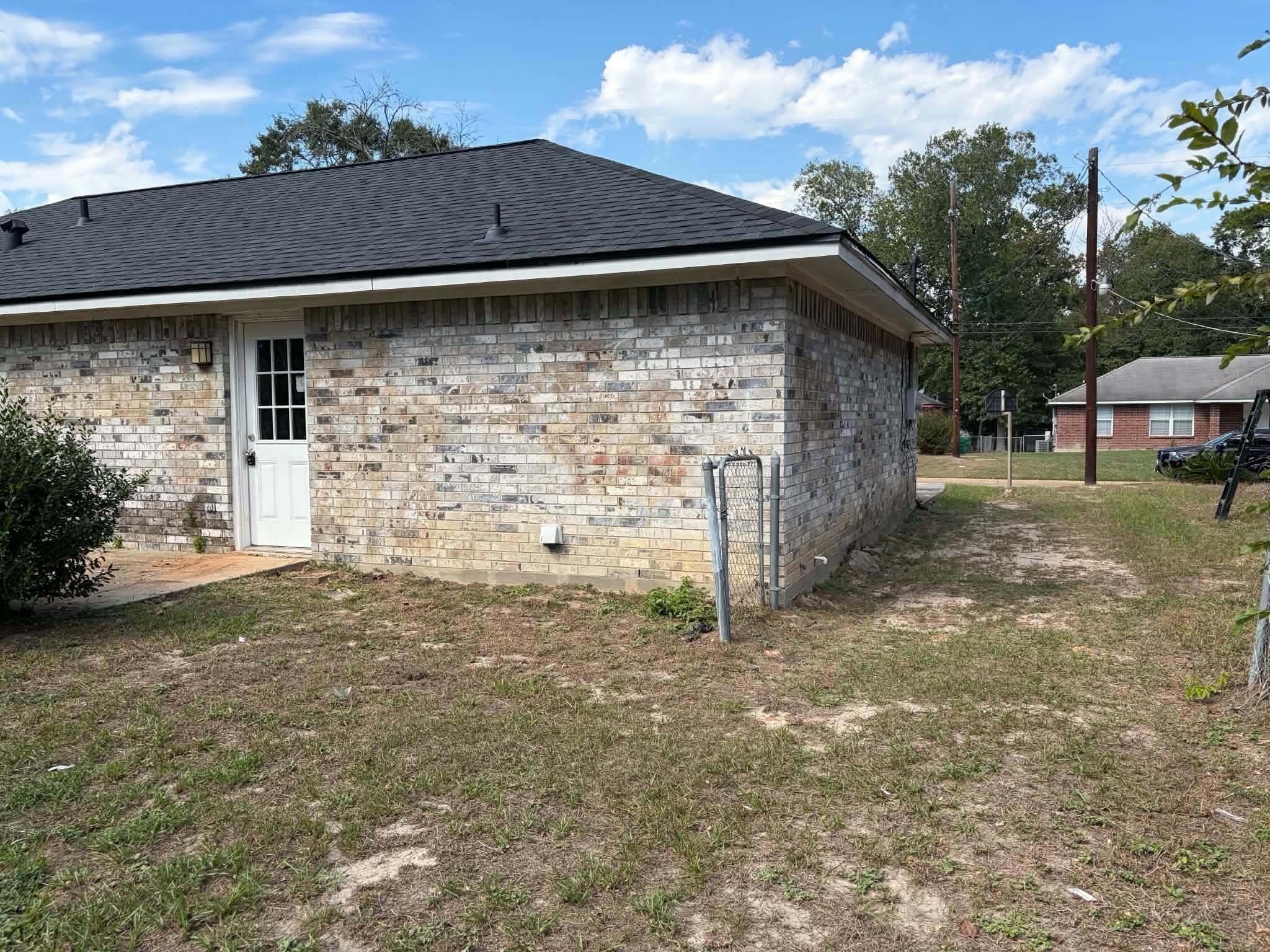 134 N Forest Drive