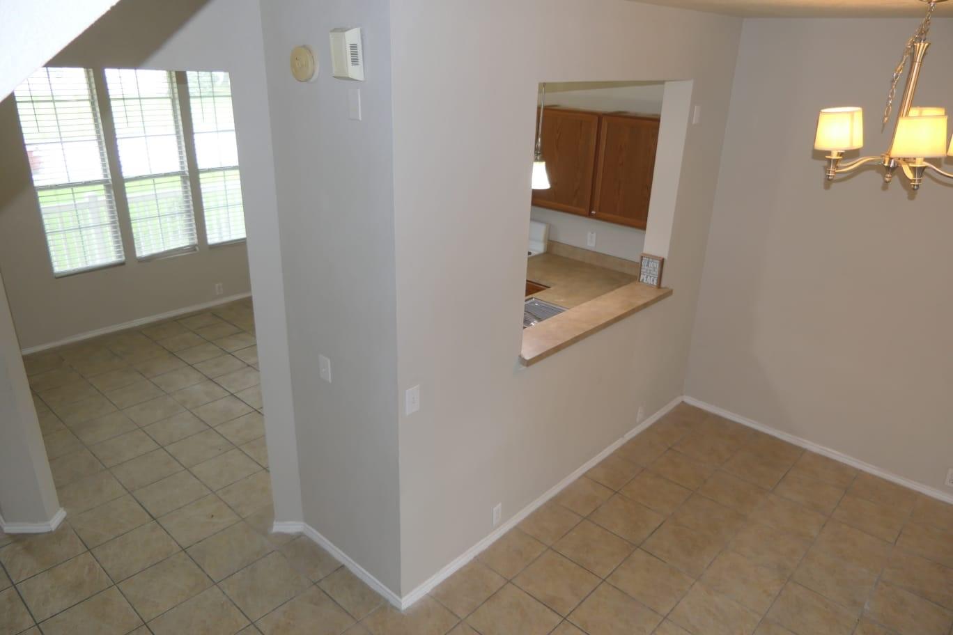 2114 Village Crossing Trail