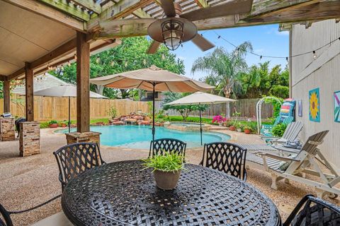 Photo of 1623 Lake Bluff Drive, El Lago, TX 77586 (MLS # 87904223)