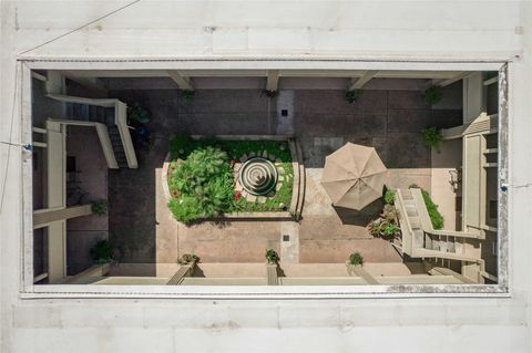 Photo of 4727 W Alabama Street #1101, Houston, TX 77027 (MLS # 91981277)