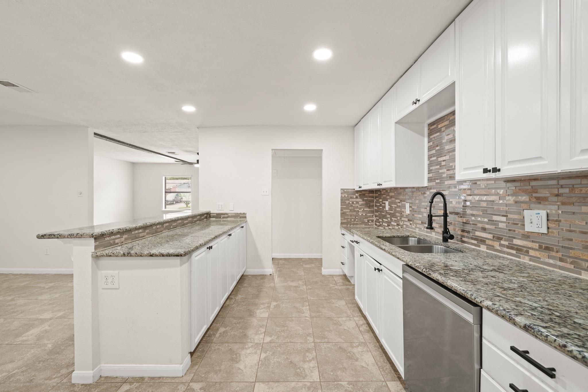 6711 Pickett Drive