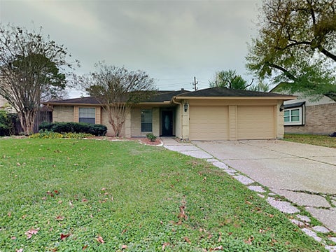 Photo of 7311 El Cresta Drive, Houston, TX 77083 (MLS # 80595128)