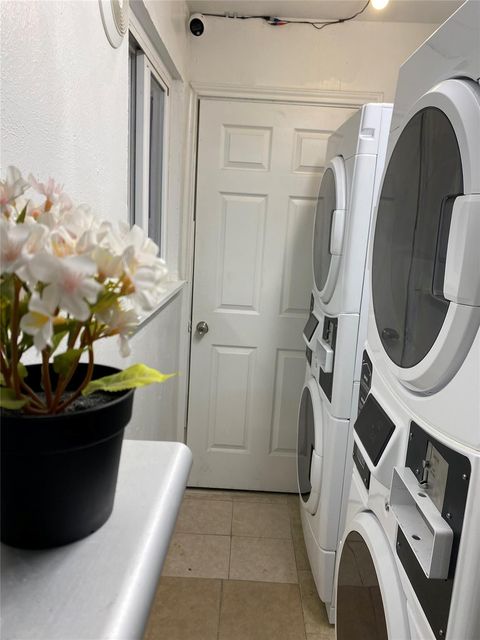 Tiny photo for 8810 Ilona Lane #4, Houston, TX 77025 (MLS # 59020945)