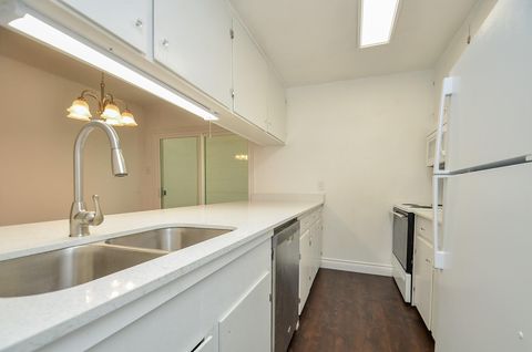 Tiny photo for 8810 Ilona Lane #4, Houston, TX 77025 (MLS # 59020945)