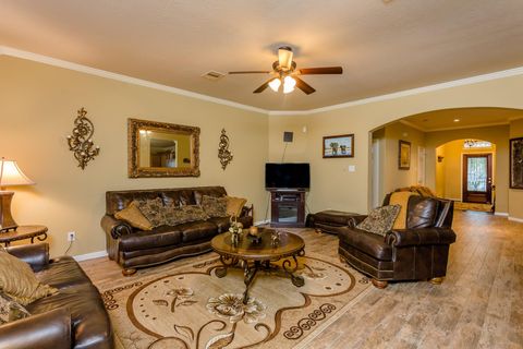 Photo of 24718 Cobble Canyon Lane, Katy, TX 77494 (MLS # 20320758)