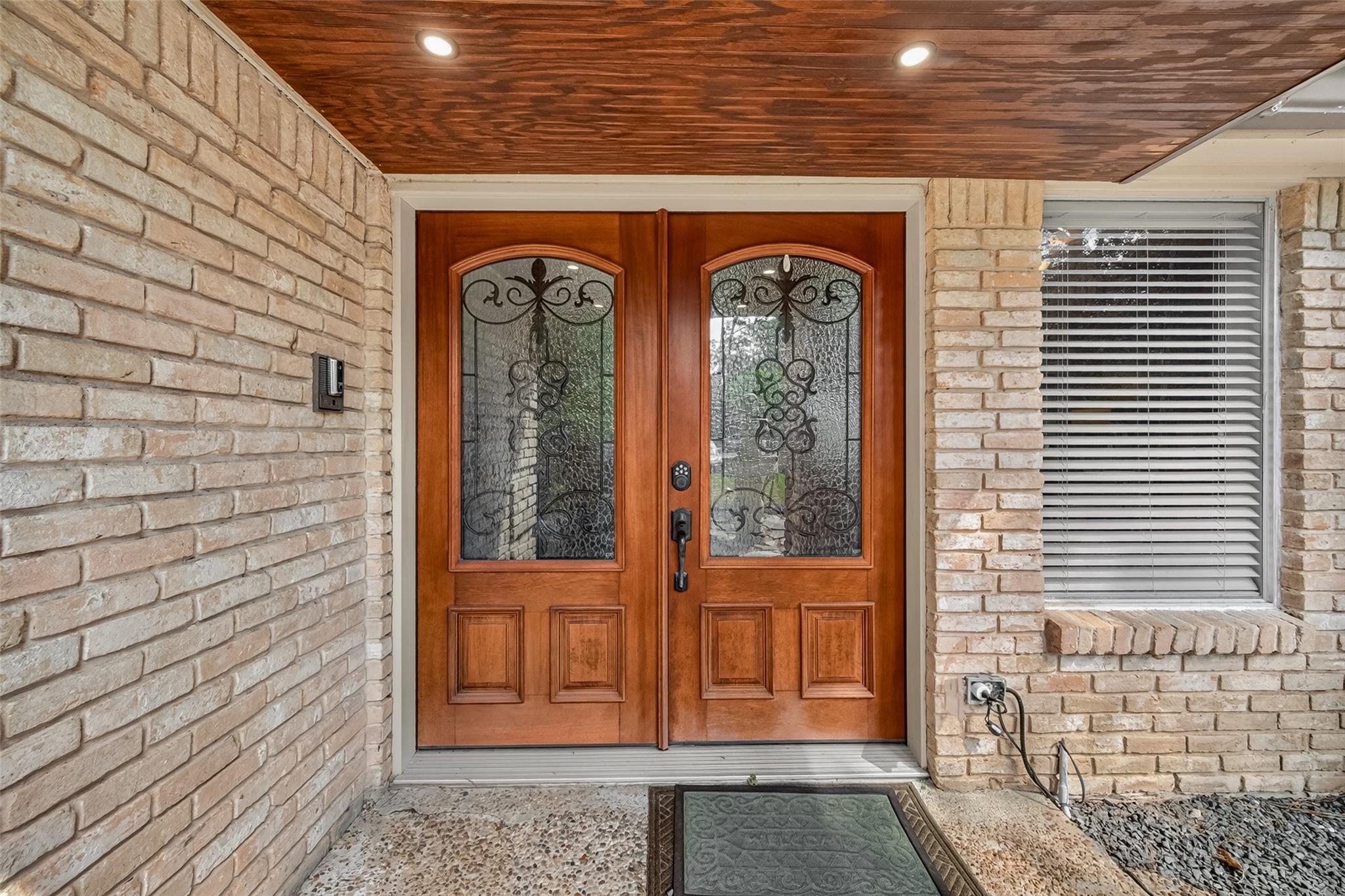5402 Cobble Lane