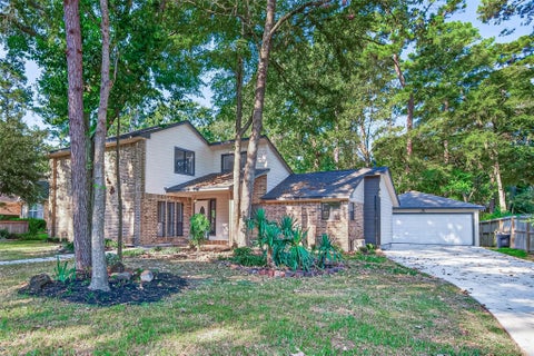 Photo of 150 Park Way, Conroe, TX 77356 (MLS # 11989157)