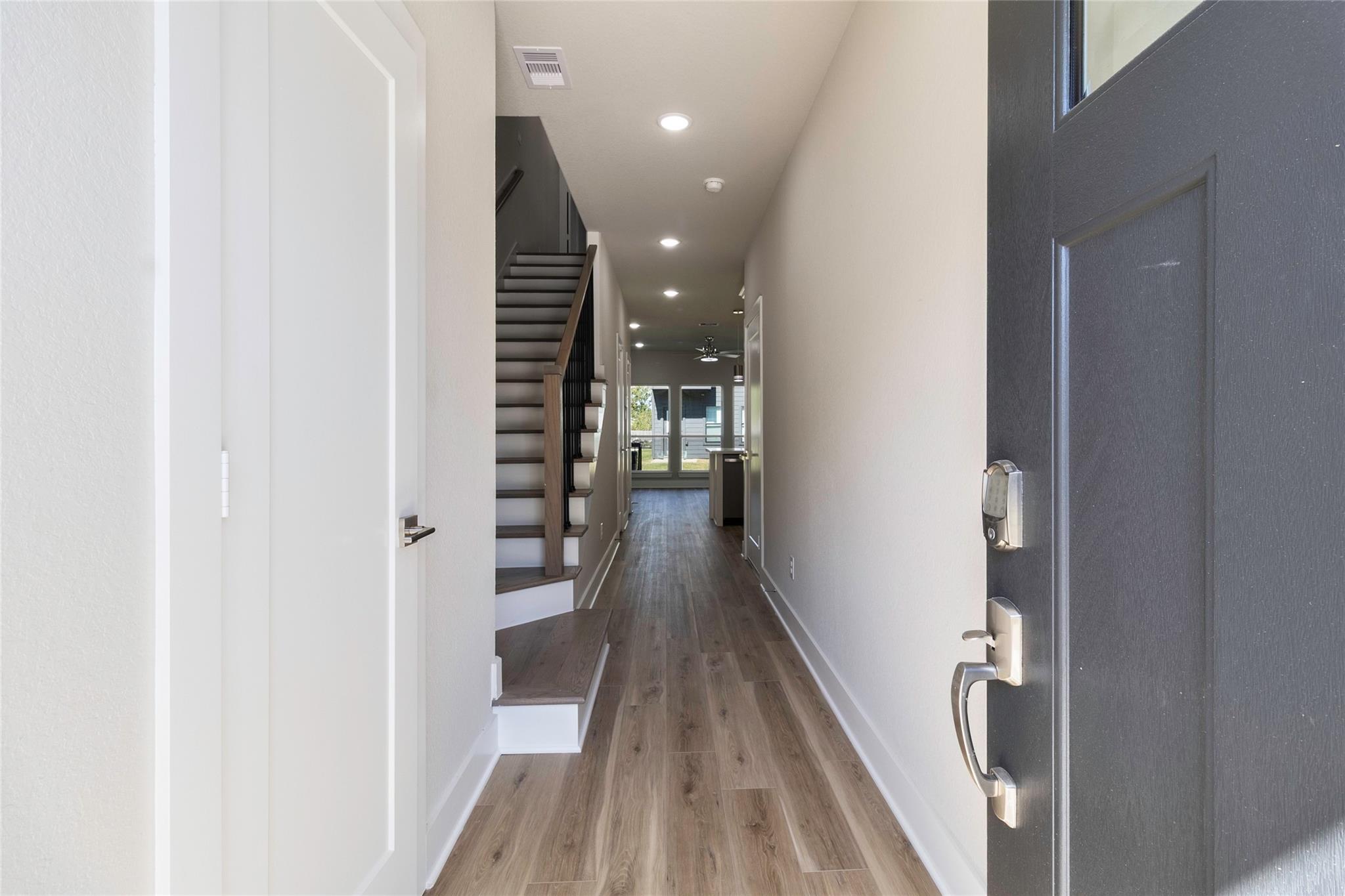 9821 Richcroft Street