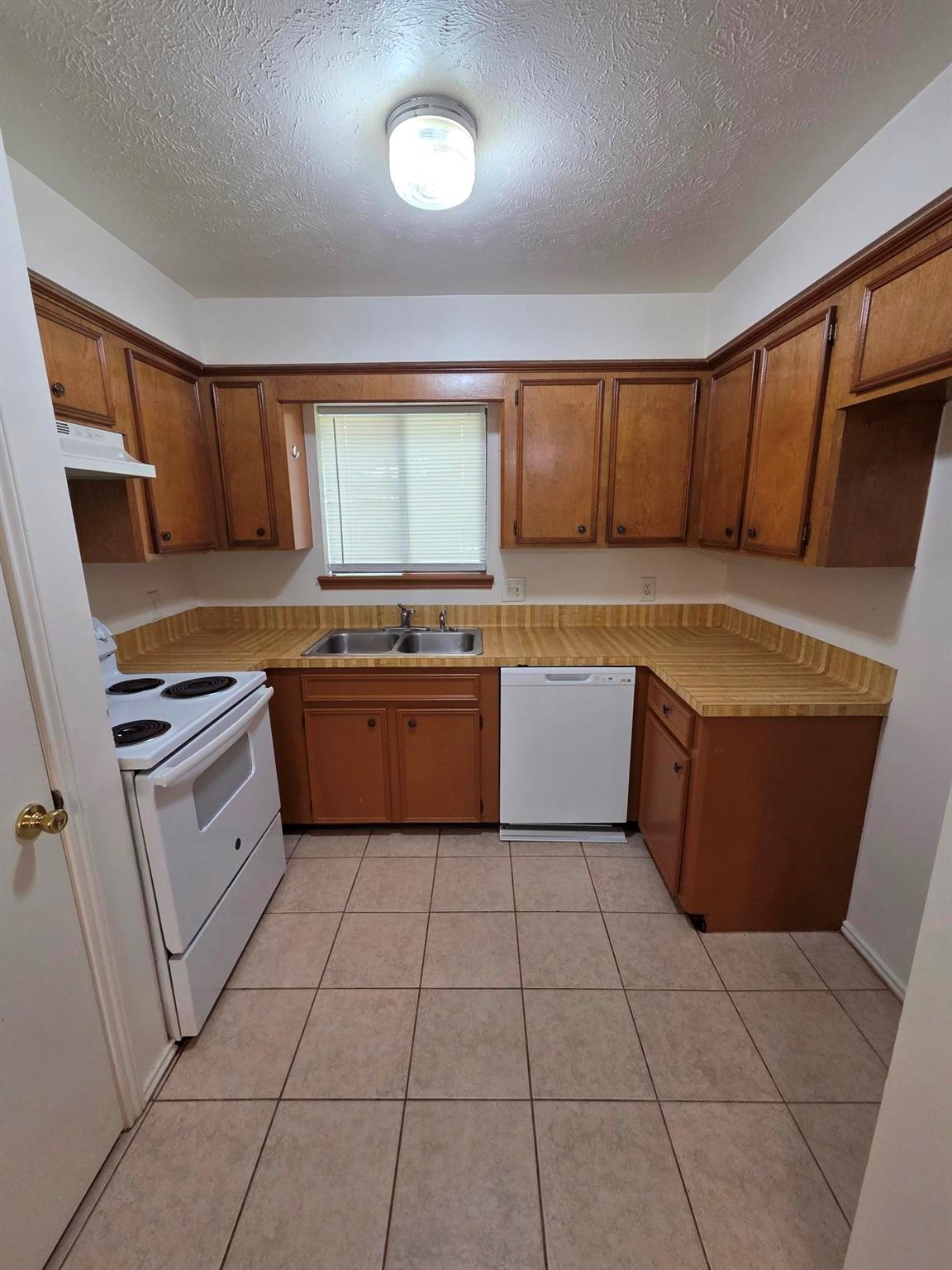 55 Summer Crest Circle