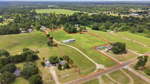 Tiny photo for 813 El Camino Drive, Grapeland, TX 75844 (MLS # 70390418)
