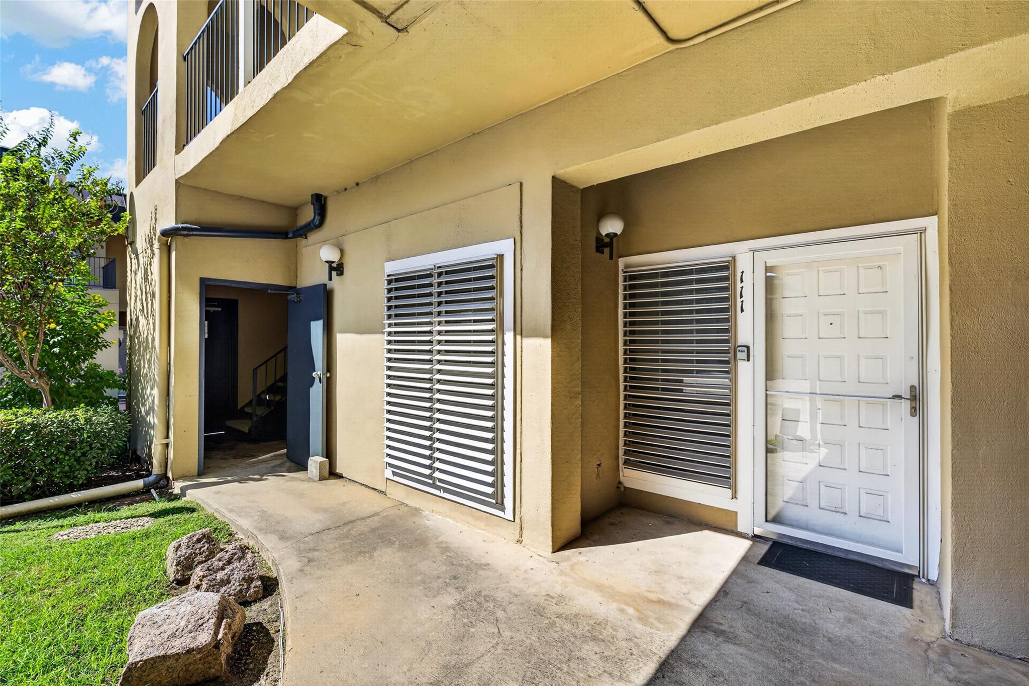 921 Marine Drive 111