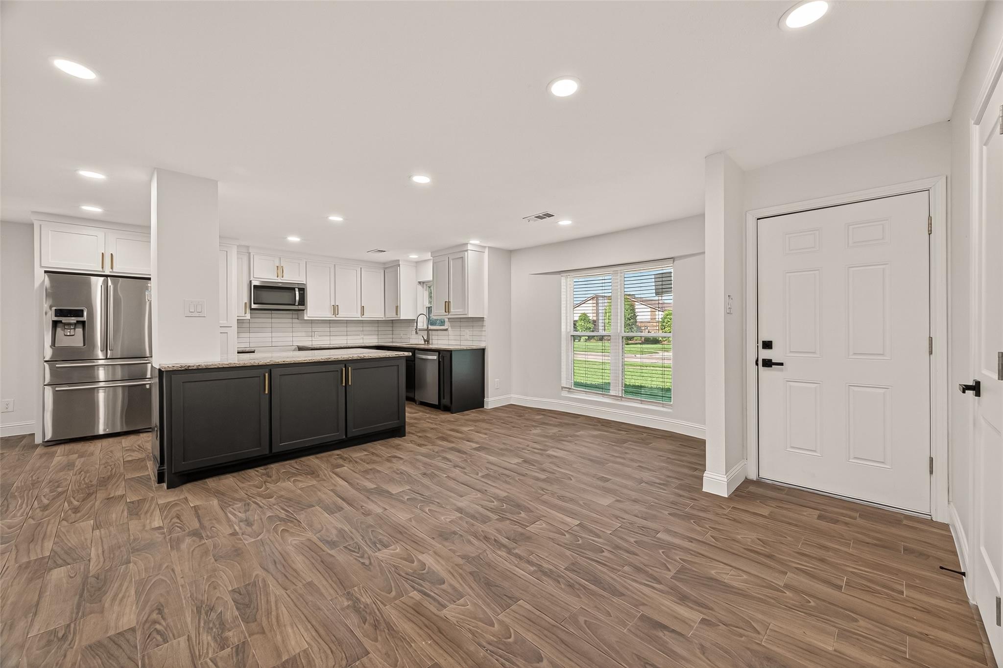 3301 Park Meadows Avenue