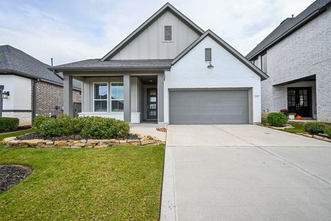 Photo of 24550 Carleton Lake Lane, Tomball, TX 77375 (MLS # 85961524)
