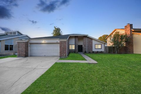 Photo of 12707 Corona Lane, Houston, TX 77072 (MLS # 89513215) Photo of 12707 Corona Lane, Houston, TX 77072 (MLS # 89513215)