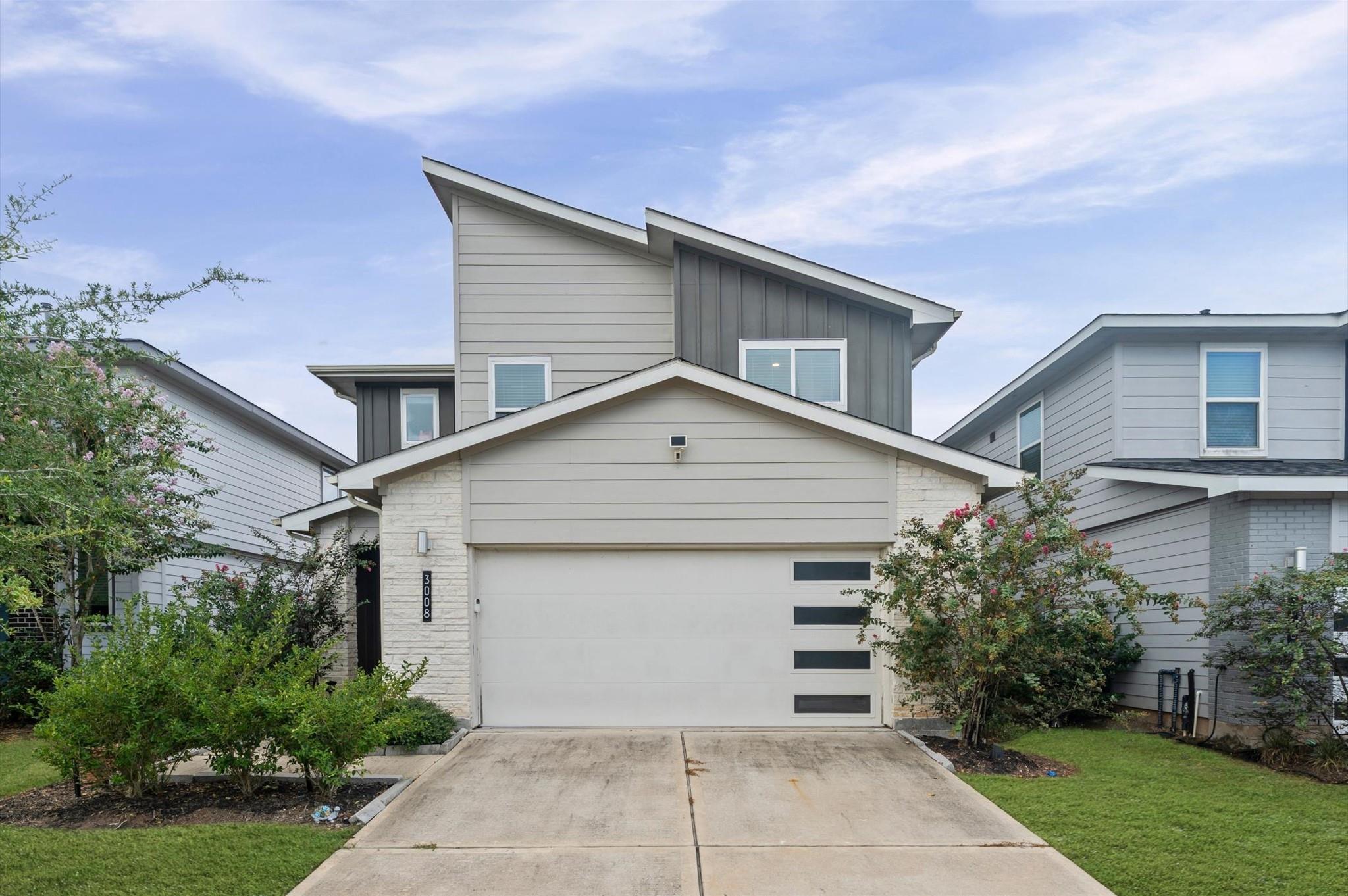 3008 Maughan Heights Trail