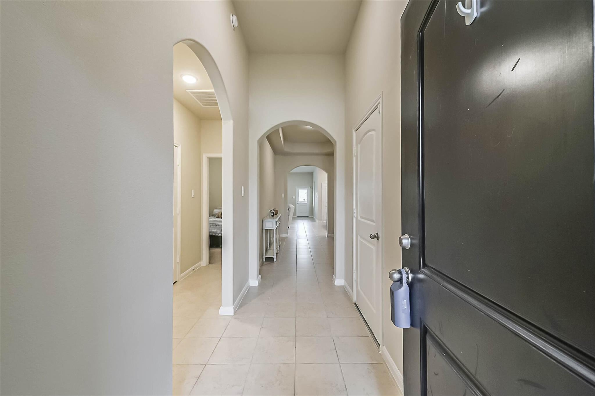9606 Cimarroncito Lane