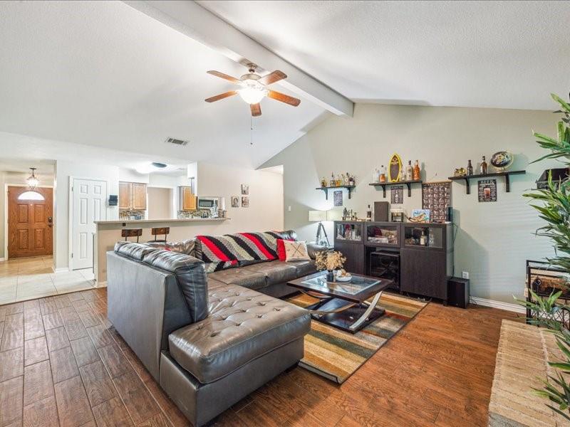 6227 Creekside Lane