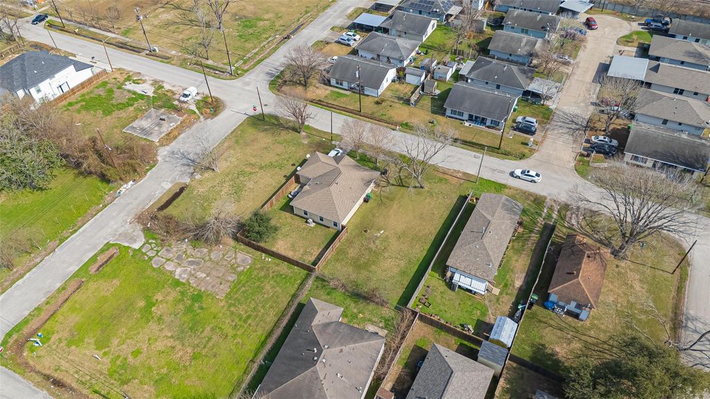 Photo of 2209 Sakowitz Street, Houston, TX 77020 (MLS # 49955294)