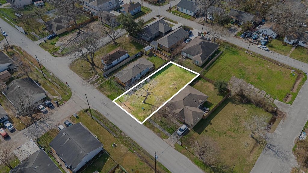 Photo of 2209 Sakowitz Street, Houston, TX 77020 (MLS # 49955294)