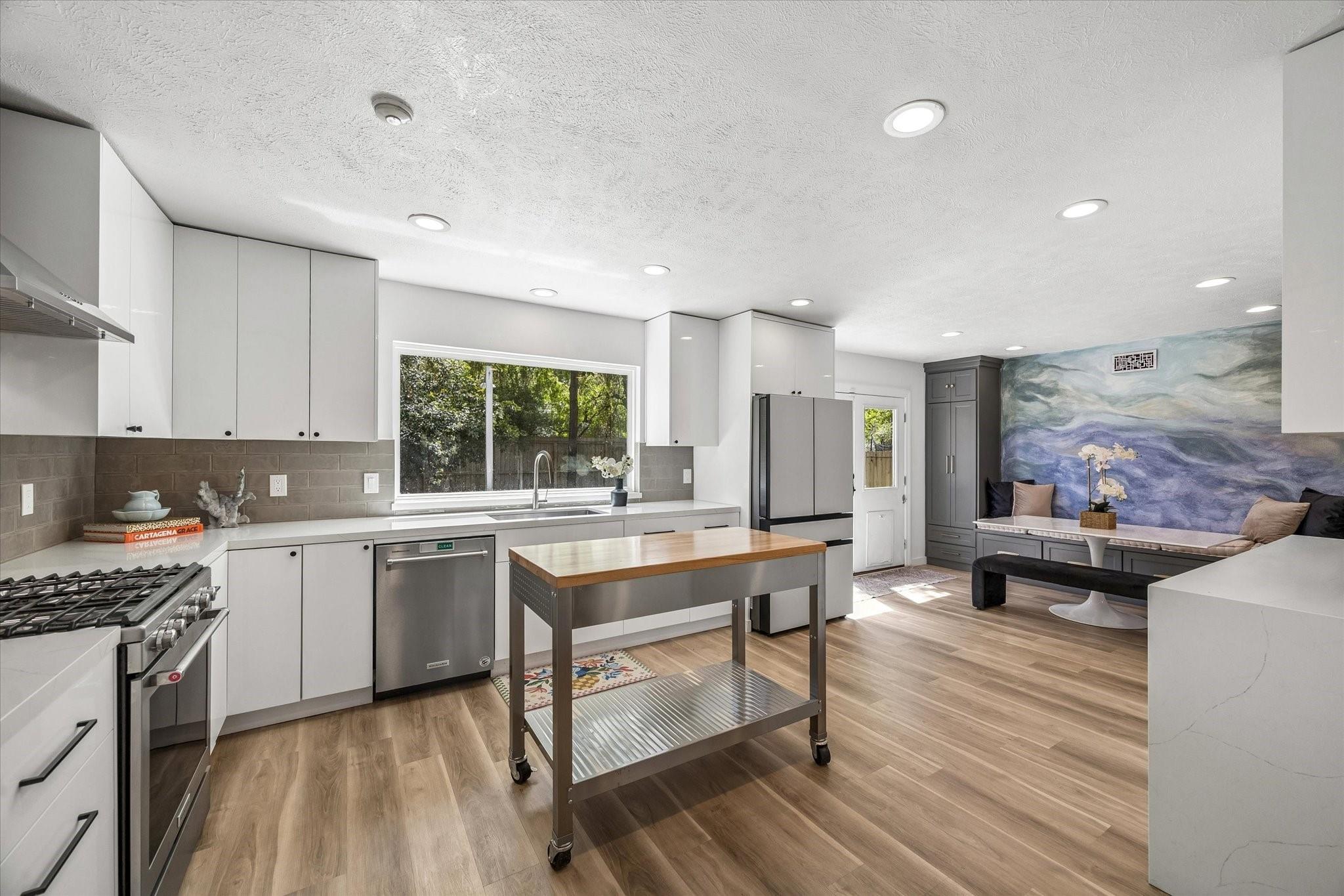 1 Sandlily Court