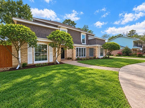 Photo of 548 River Plantation Drive, Conroe, TX 77302 (MLS # 10912263)