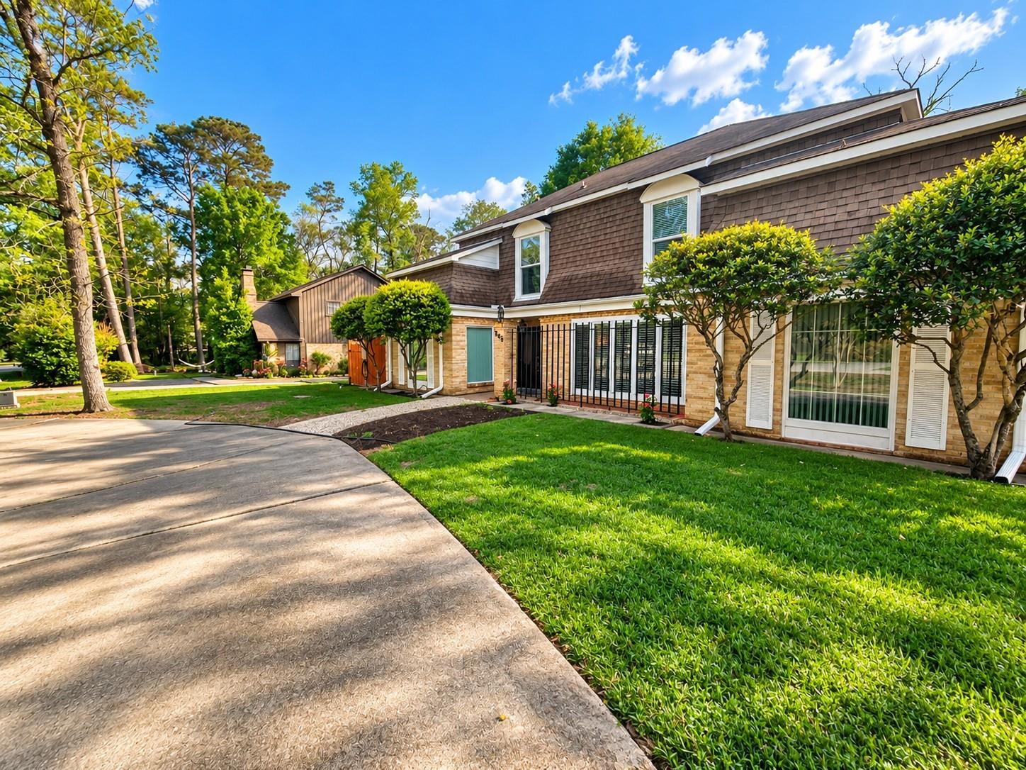 548 River Plantation Drive