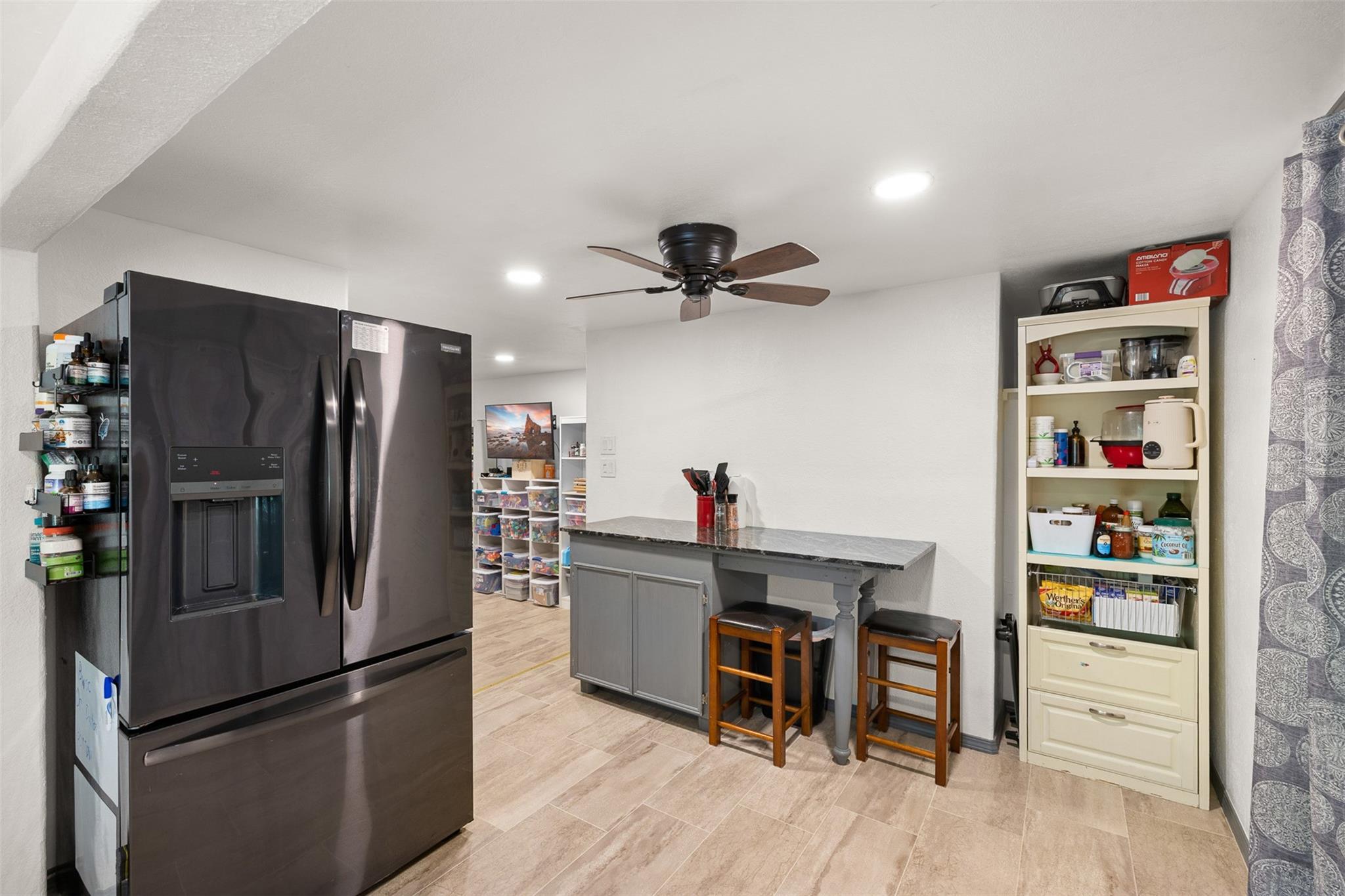 12255 County Rd 136w