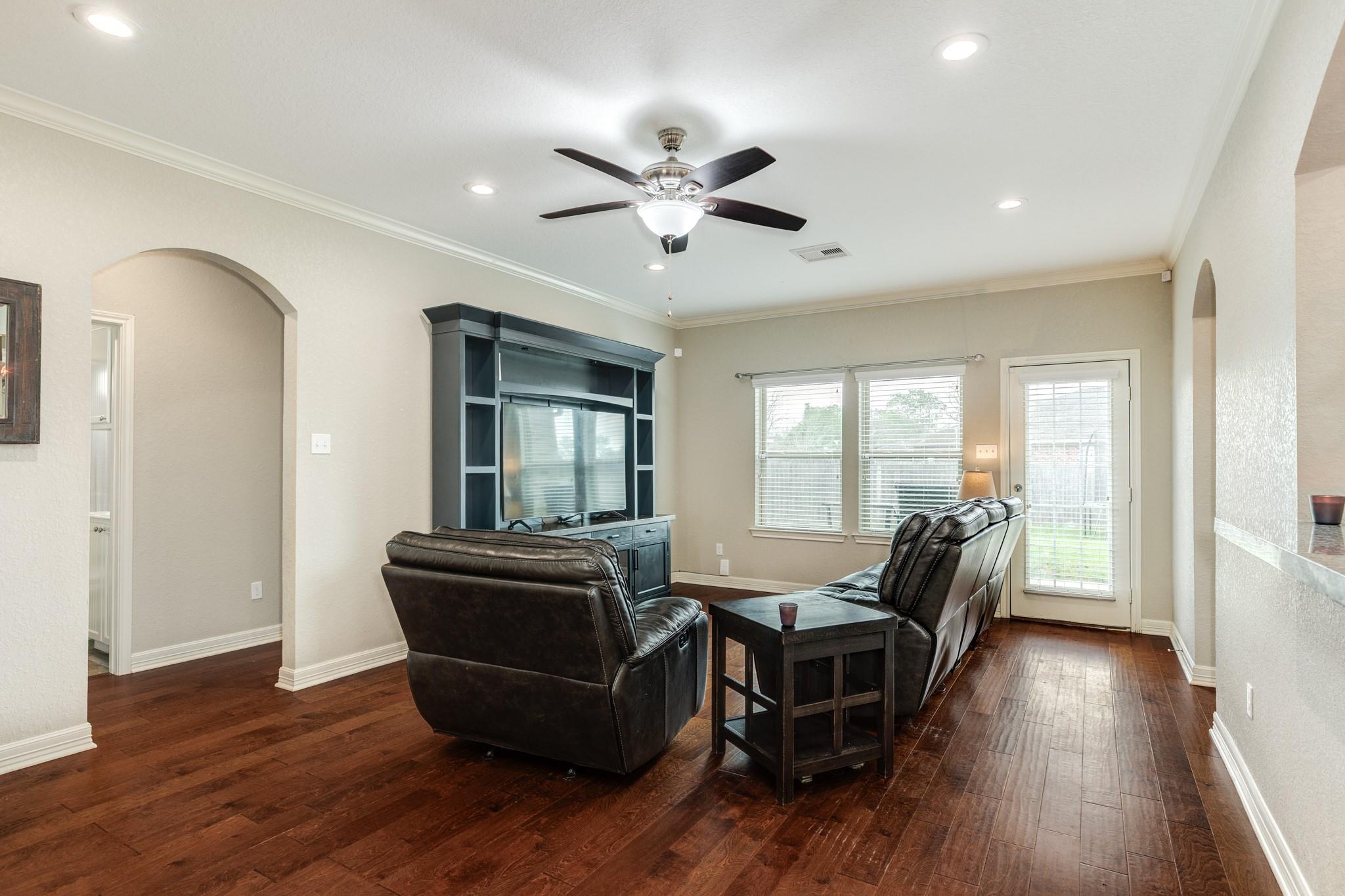 4115 Twin Drive W