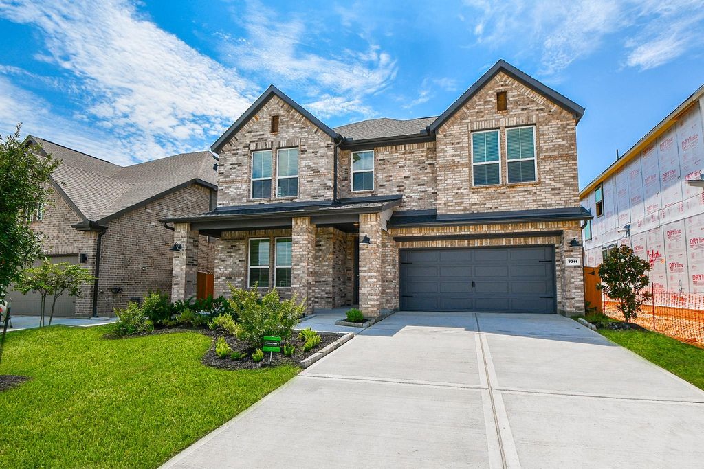 Photo of 7711 Pale Petunia Trail, Katy, TX 77493 (MLS # 17110654)