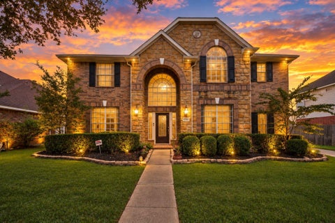 Photo of 8206 Purple Cornflower Trail, Katy, TX 77494 (MLS # 32910265)