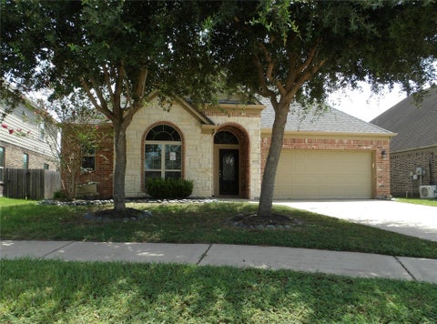 Photo of 4907 Mountain Maple Trail, Rosenberg, TX 77471 (MLS # 48606101)