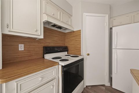 Tiny photo for 11511 Nobility Drive #A, Houston, TX 77477 (MLS # 57617323)